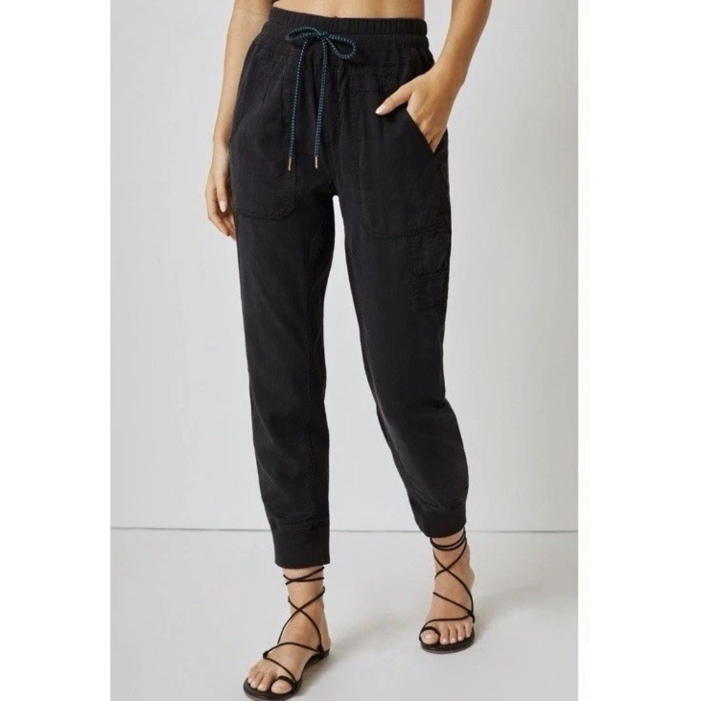 Anthropologie Size XL Black Nomad High Rise Pleated Stretch Jogger Pants NWOT